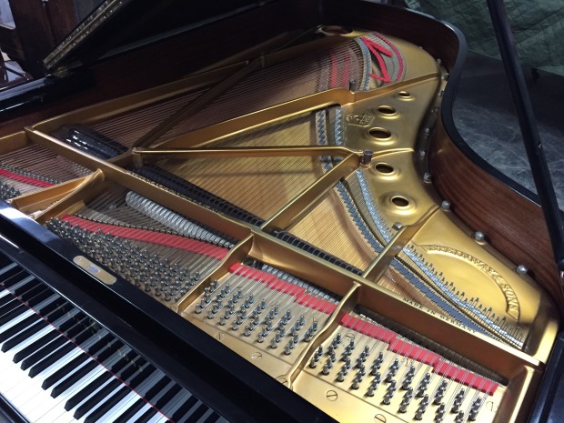 Britannia Piano Auctions Steinway Model B in the 9th April 2015 auction Manchester London 1968 Buy Sell Leading Central Leeds Edinburgh Cheshire Bristol Oxford City Centre Value Price Sell